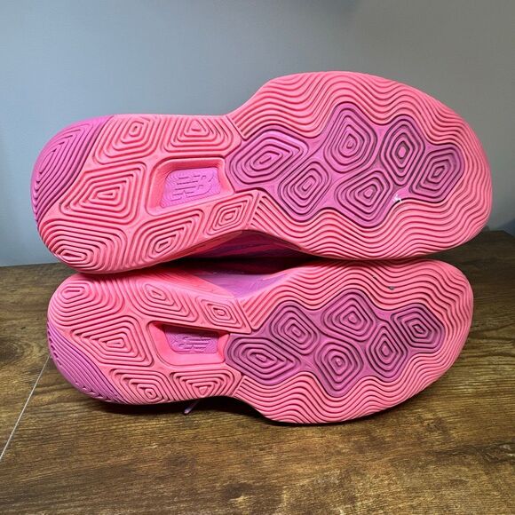New Balance Basketball Shoes Mens 13 Pink Two WXY v5 Sneakers Running Workout - Picture 11 of 13